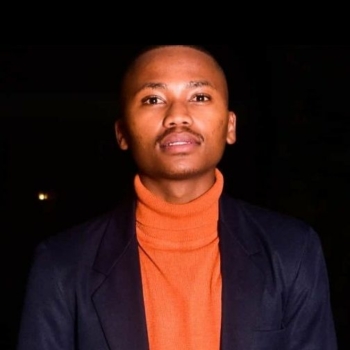 Tutors In Johannesburg- Sithembiso M tutor for Maths, Life Science, Accounting, Physical Science, Geography