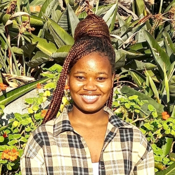 Tutors In Cape Town- Sivenathi M tutor for Maths, Accounting, Physical Science, Xhosa
