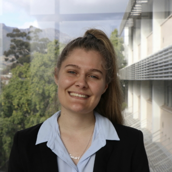 Tutors In Cape Town- Sandri D tutor for Maths, Computer Science